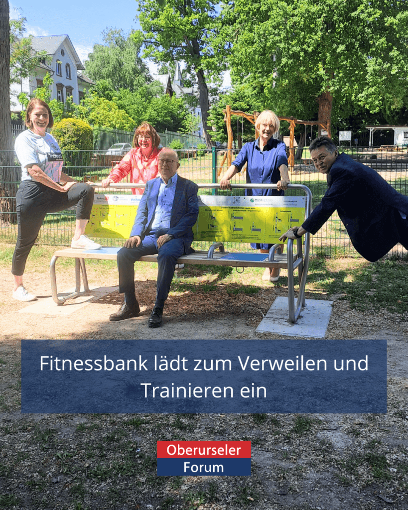Fitnessbank lädt zum Verweilen und Trainieren ein